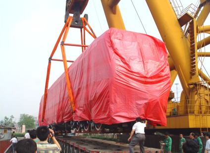 列車/飛行機/軍事装備のスリング